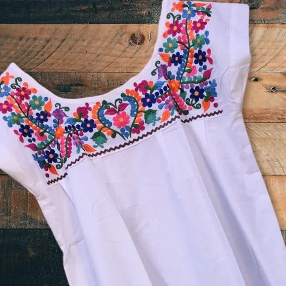 Discovermas Dresses | Handmade Women's Floral Embroidered Mexican Dress - Midi Dress - Size Medium | Color: White | Size: M | Discovermas's Closet Discovermas Dresses | Handmade Women's Floral Embroidered Mexican Dress - Midi Dress - Size Medium | Color: White | Size: M | Discovermas's Closet